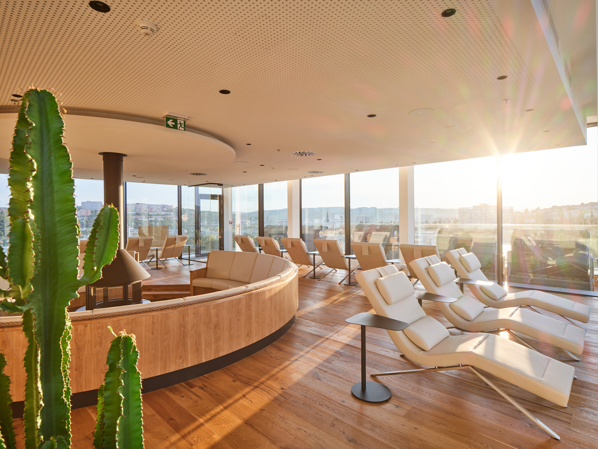 ENERGIE, KLID A VÝHLED